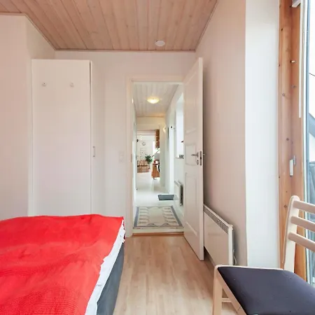 Three-bedroom Holiday In 2