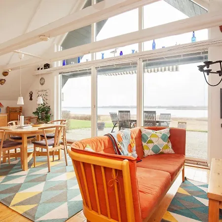 Three-bedroom Holiday In 2